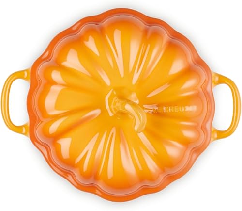 Miniatura 2 de Le Creuset Gres Figural Pumpkin Petite Cocotte, 12 onzas, Caqui