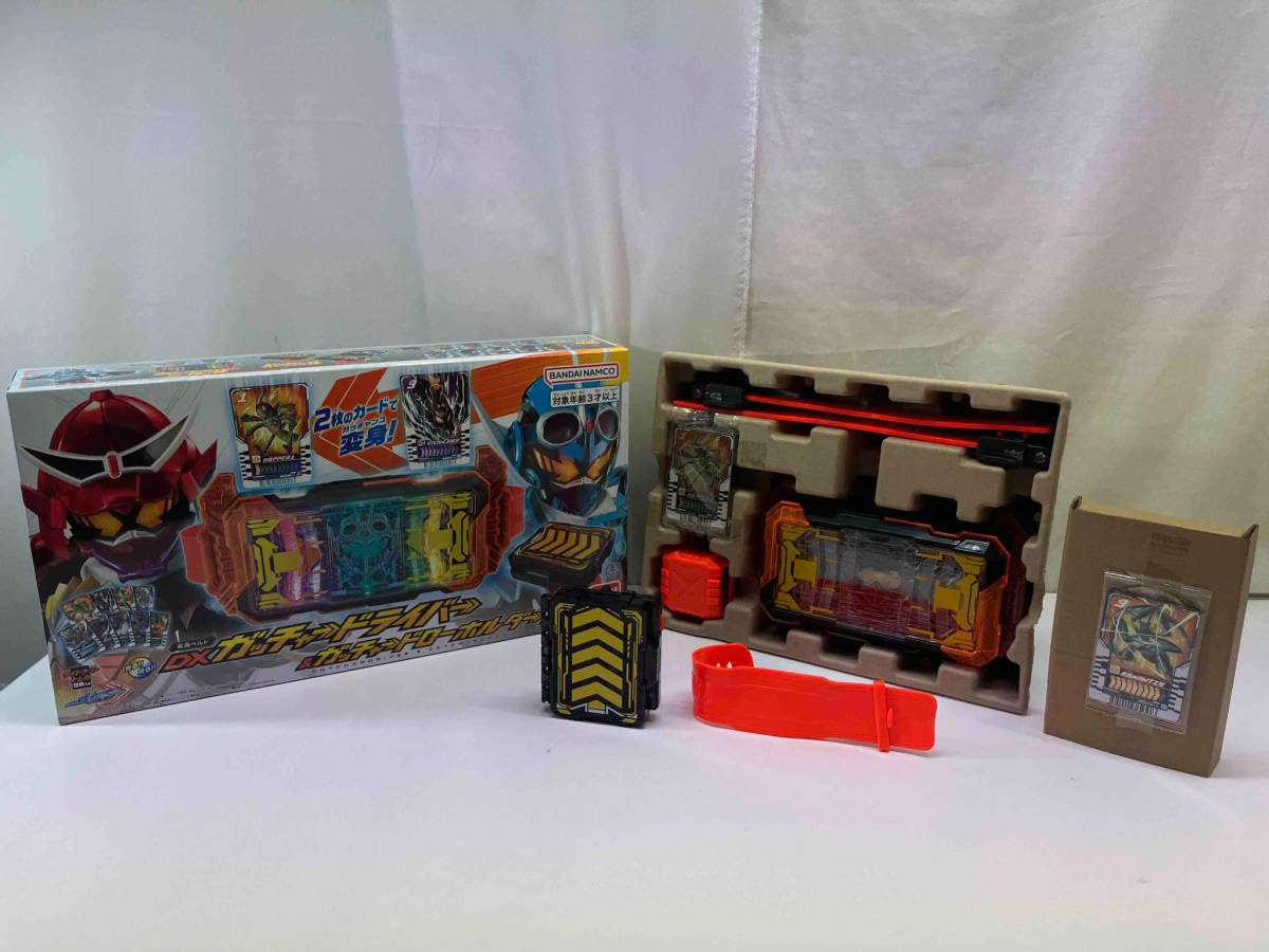 DXガッチャードライバー　セット Amazon | [バンダイ] 仮面ライダーガッチャード 変身ベルト DX