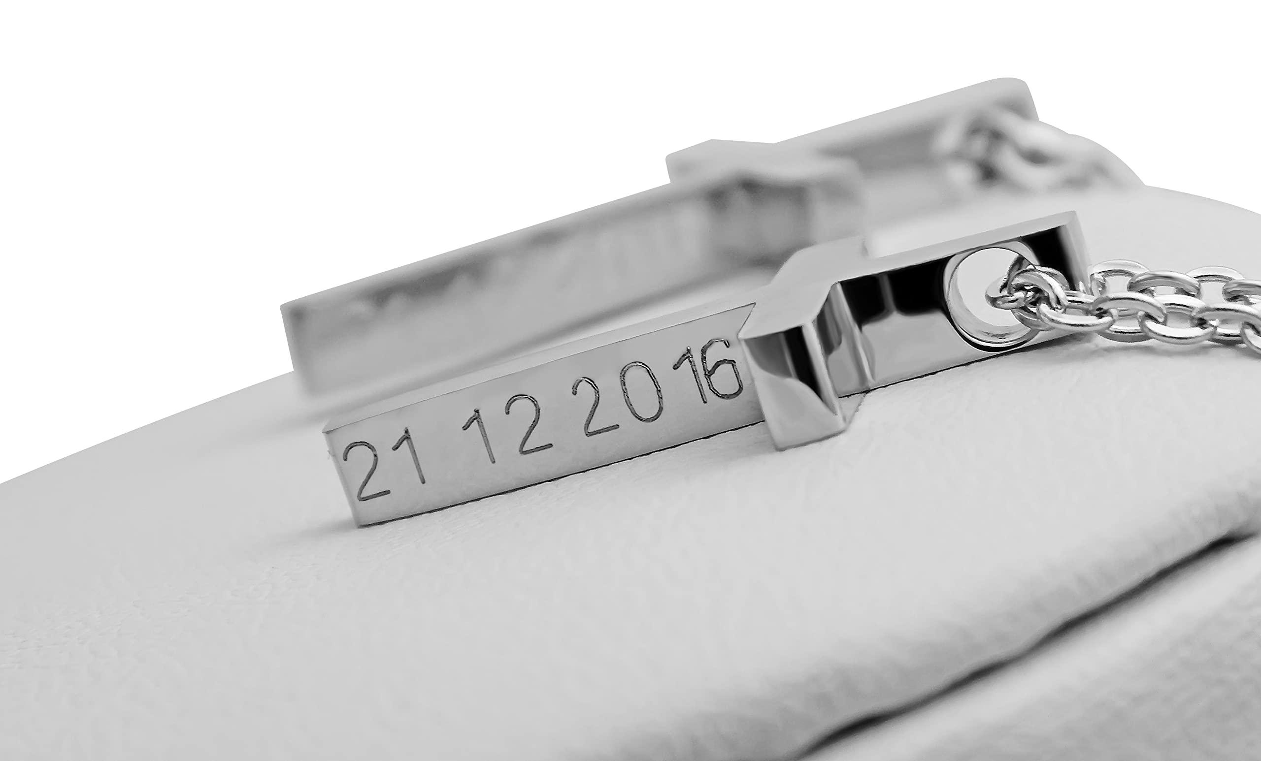 Personalisierte Kette mit Gravur Edelstahl 47 cm mit Anhänger Kreuz klein oder groß in silber - Personalisierte Halskette für Frauen Männer - Personalisierter Schmuck Damen Herren