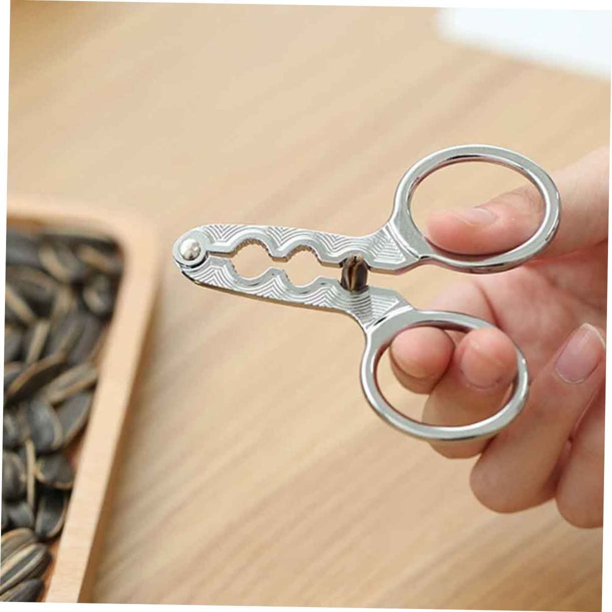 OUNONA 2PCS Heavy Duty Melon Pliers Walnut Cracker Zinc Alloy Multi Purpose Opener with Non Slip Handle for Home Kitchen Use Efficient Pine Nut Tool Silver