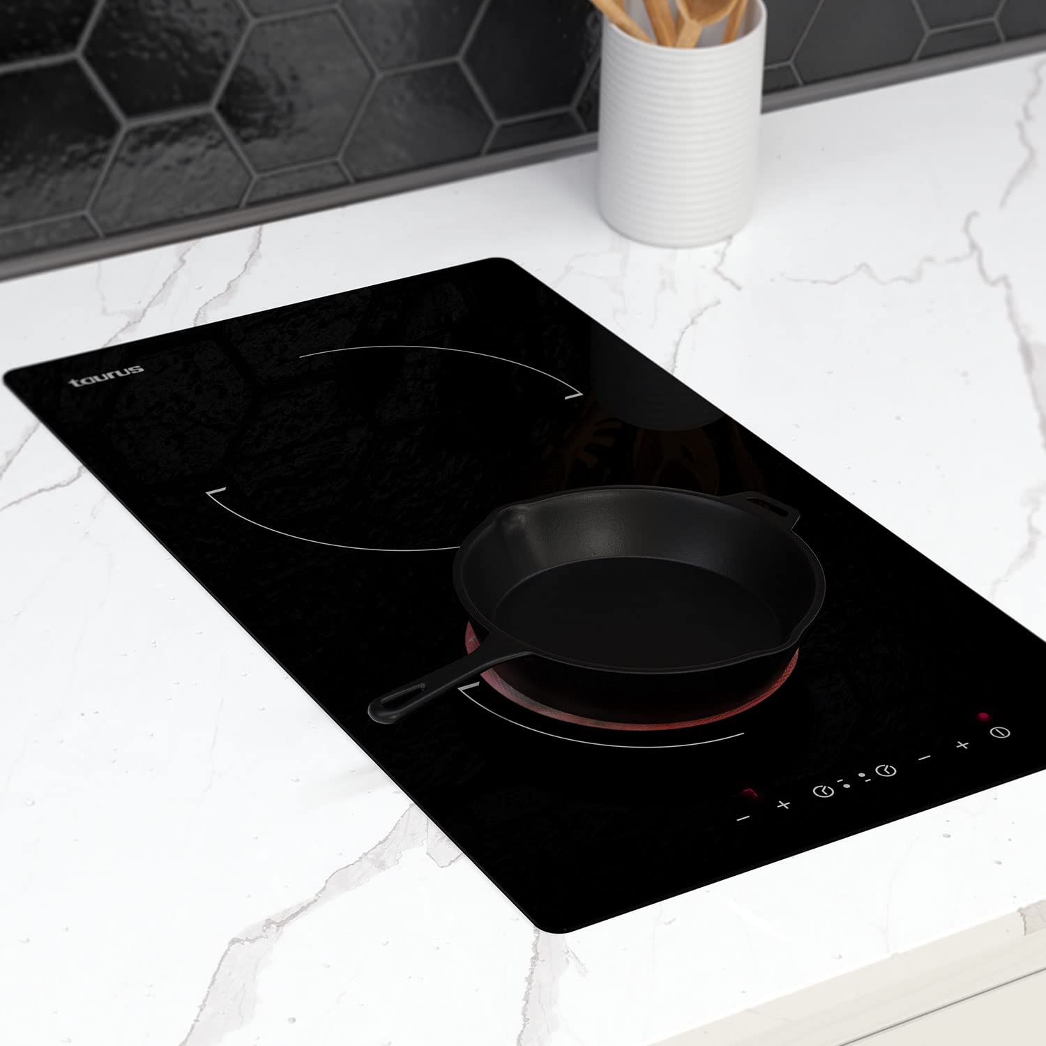 Taurus V302MT - Placa vitrocerámica, 3000W, 2 zonas de calentamiento, 9 niveles de potencia, control táctil deslizante, temporizador hasta 90 min, negro