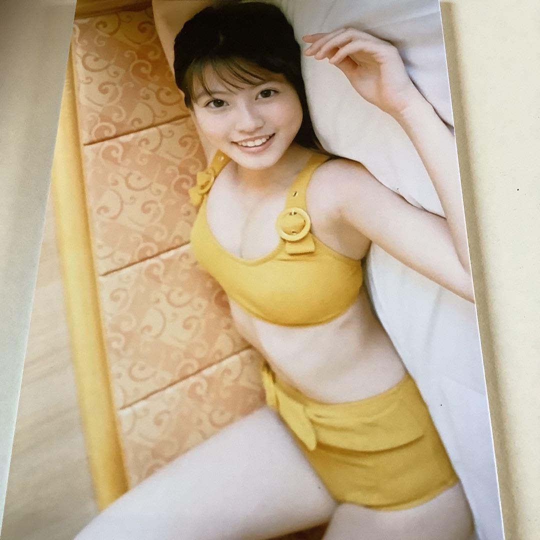 Amazon.co.jp: 2)s46) 今田美桜 L判写真10枚set : おもちゃ