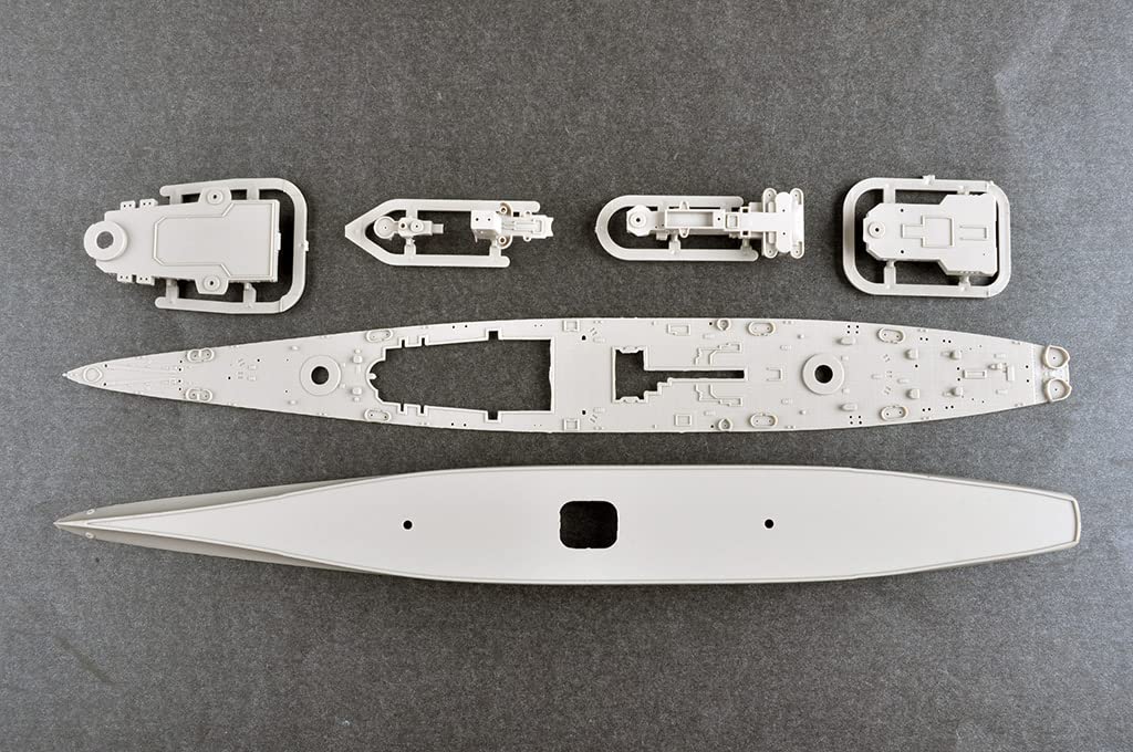1/700 アメリカ海軍 大型巡洋艦 CB-3 ハワイ プラモデル(6740) TRUMPETER(トランペッター) Amazon.com: Trumpeter 1/700 US Navy Large Cruiser CB-3