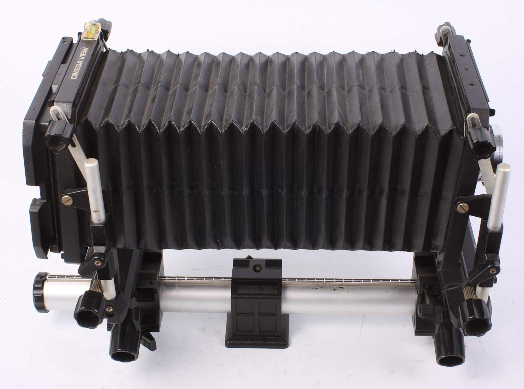 Amazon.com : Toyo Omega 45E 4X5 View Camera with 210MM F 5.6