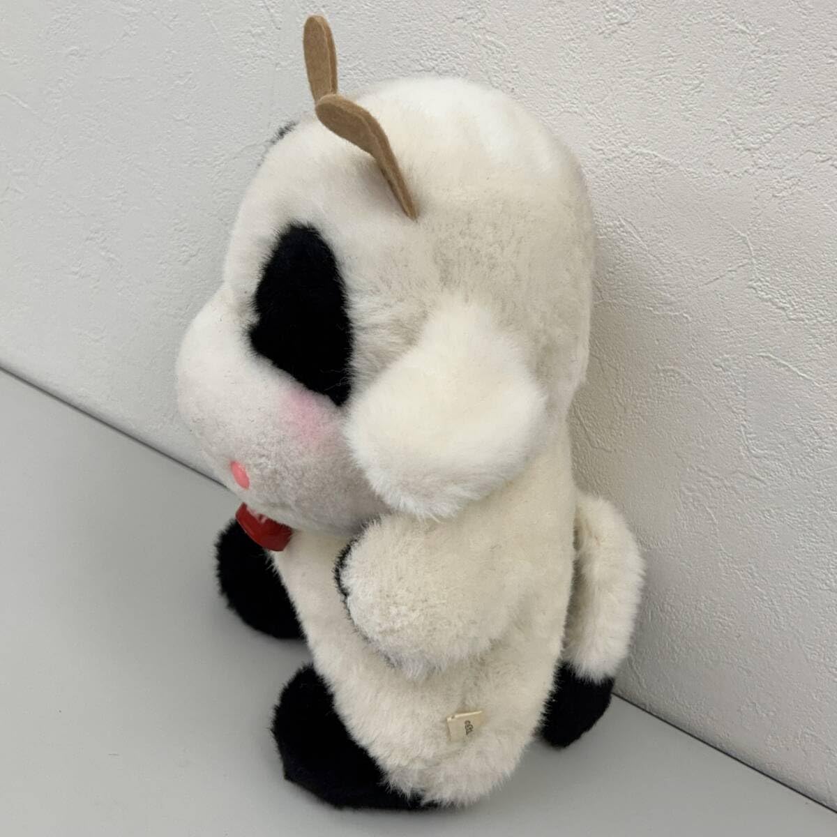 Amazon.co.jp: U725B セキグチ ぼく、なくんだよ 牛 ぬいぐるみ 鳴き笛