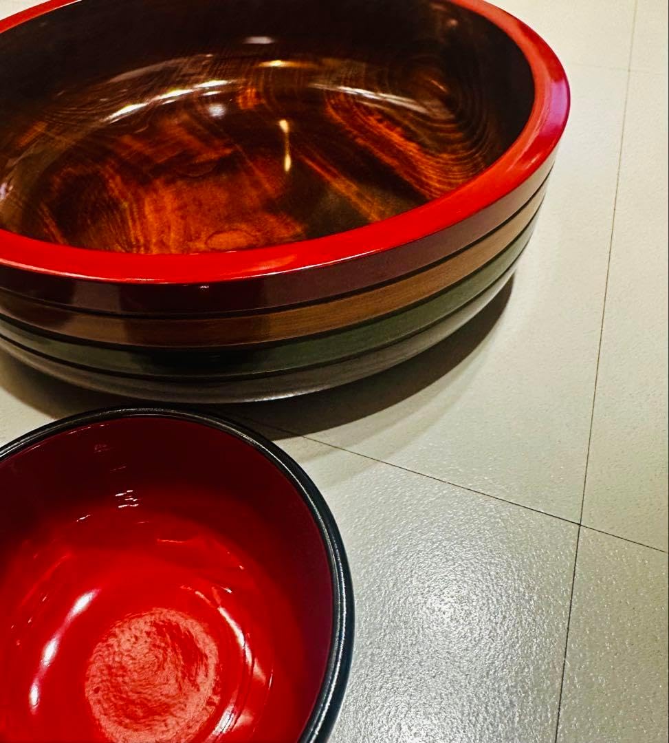 【新品未使用】讃岐彫 香川の漆器『独楽塗(こまぬり)の栞』 鉢1個 椀5個セット 讃岐彫 香川の漆器『独楽塗(こまぬり)の栞』 鉢 椀5個セット