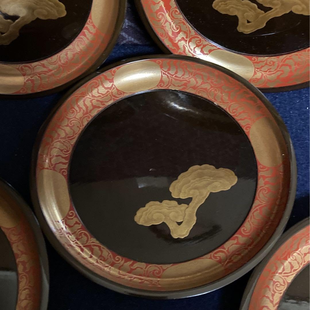 研出蒔絵　霊芝紋木皿　五枚組 研出蒔絵霊芝紋木皿五枚組