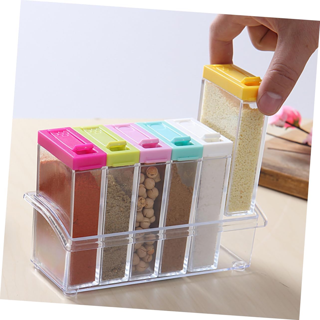 Unomor Ergonomic Shakers Non-slip Base Seasoning Powder Jar Multi-function Spice Organizer