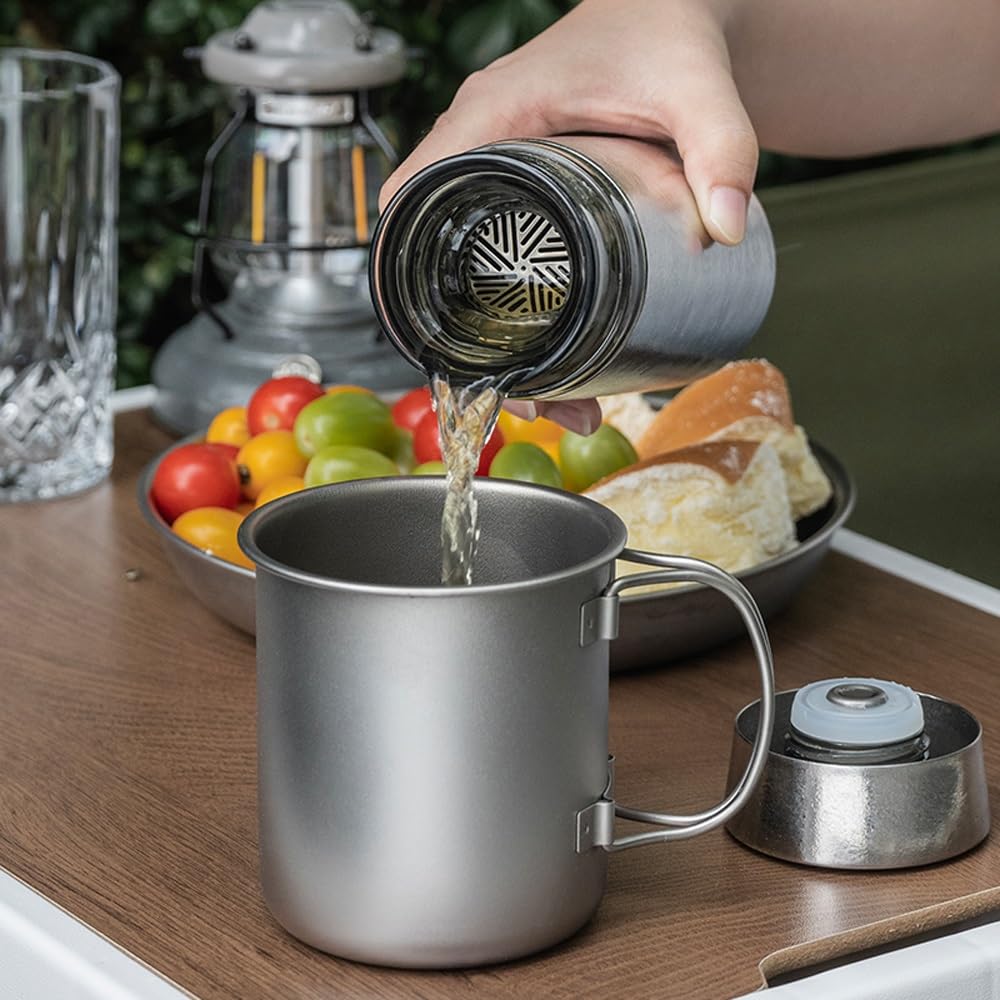 Bouteille d'eau sous Vide en Titane de 280 ML, à Double paroi, légère, Anti-Fuite, idéale for Le Sport, Les Voyages, l'extérieur et Le Bureau.