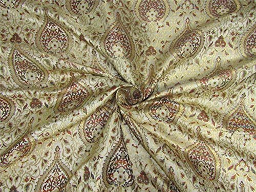 Brocart de soie épaisse crème et or, l'héritage d'un tissu d'exception