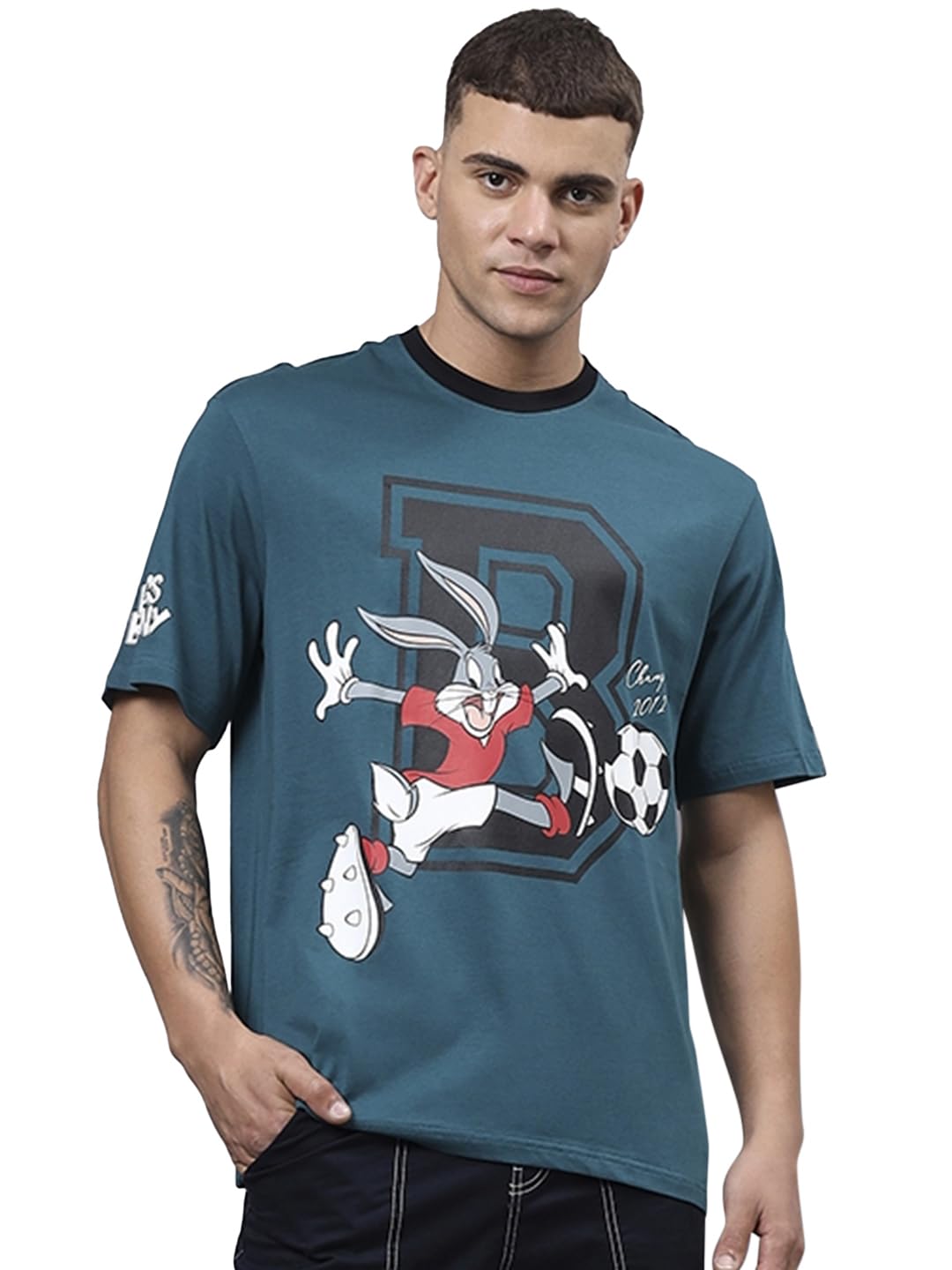 Bewakoof Official Looney Tunes Merchandise Bugs Bunny Men's 100% Cotton Graphic Print Oversized Fit Round Neck T-Shirt