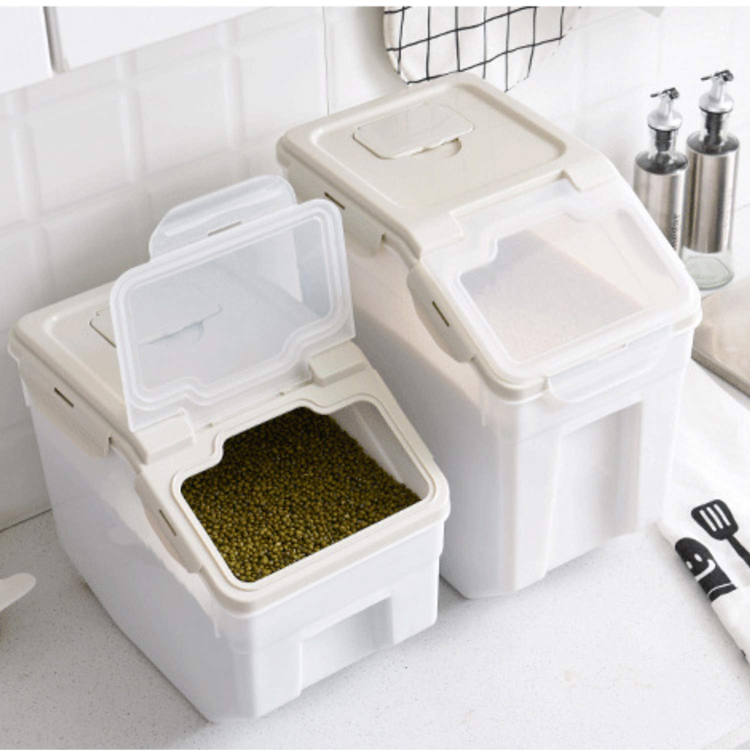 Triangle BPA-free Plastic Rice Food Container Storage 10kg with Double Seal Design and Include Measuring Cup (Beige)