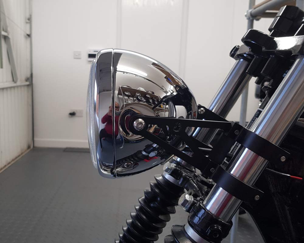 6 3/4" 6,75" reflektor motocyklowy - stal chromowana - żarówka 12 V 55 W do retro projektu Cafe Racer, rower uliczny, skrobak