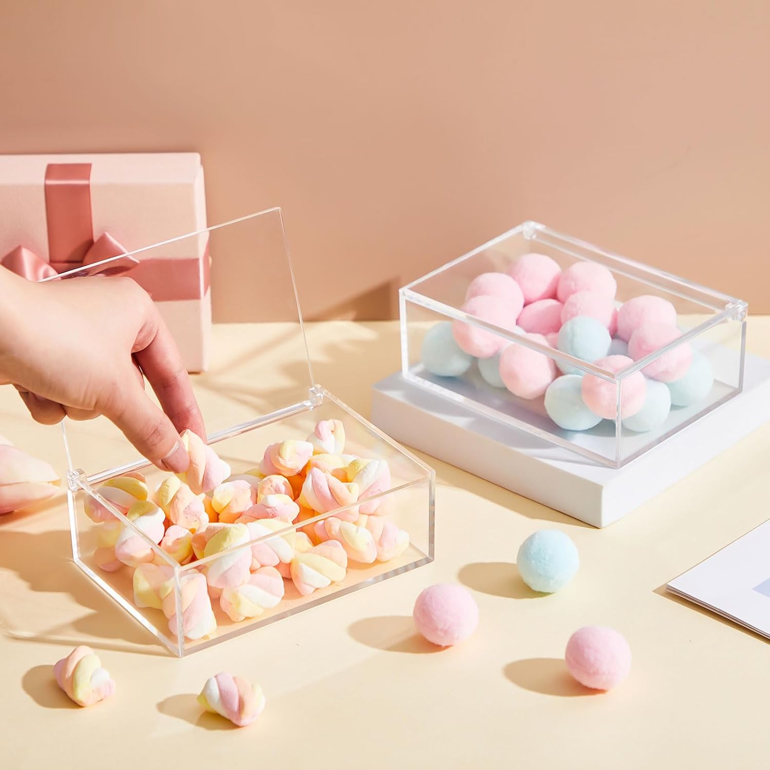Blulu 8 Pcs Clear Acrylic Box with Lid Plastic Jewelry Mini Storage Box Mini Cube Containers for Candy and Tiny Jewelry Easter Party Favor(5.51 x 3.94 x 1.97 Inch,Flip Style)