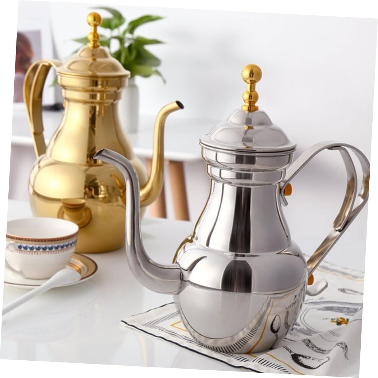 Alipis Stainless Steel Court Coffee Pot with Filter Middle East Style Decorative Hand Brewing Kettle Ergonomic Handle Long Spout for Coffee Tea Brewing and Serving