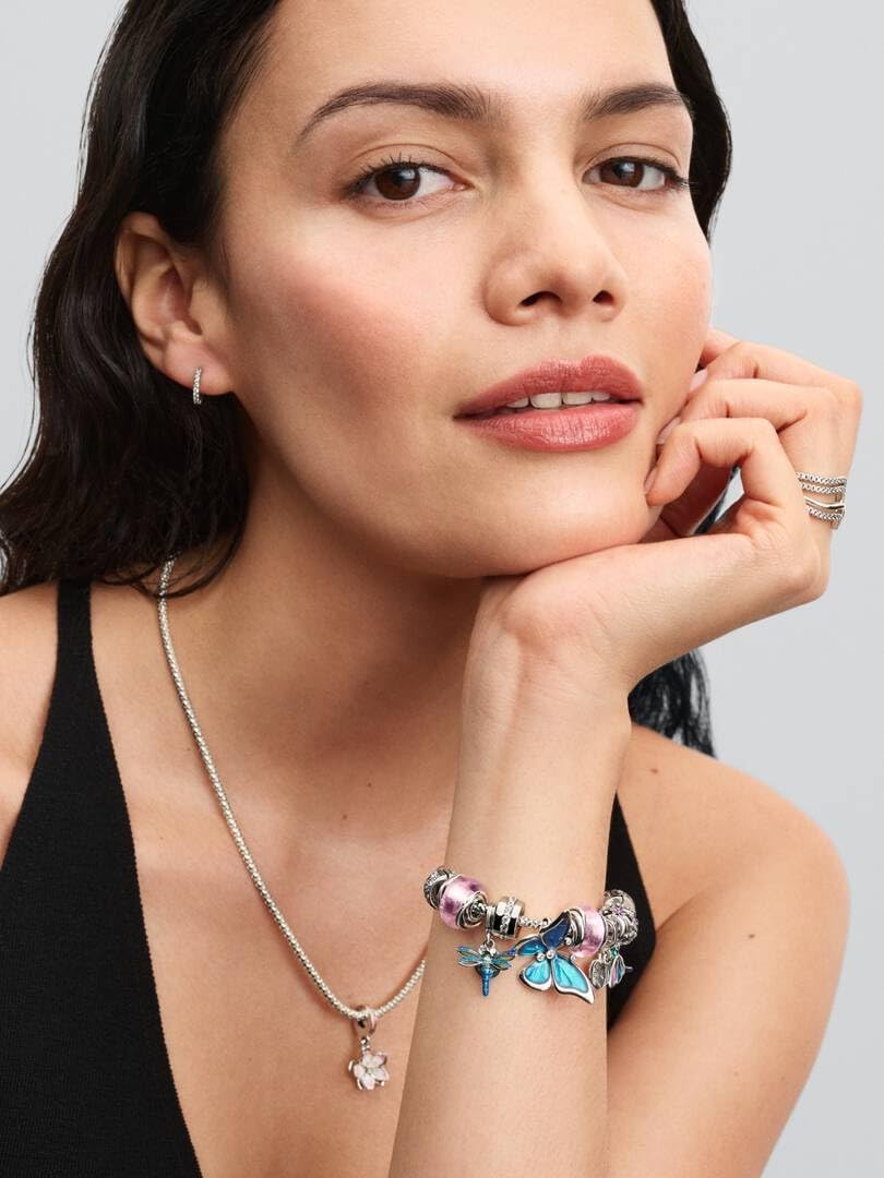 PANDORA Moments 793745C01 - Ciondolo a forma di libellula in argento sterling con zirconi, compatibile Moments e ME Braccialetti, 4,6x14,7x16,1 mm, Argento sterling, Zirconia cubica