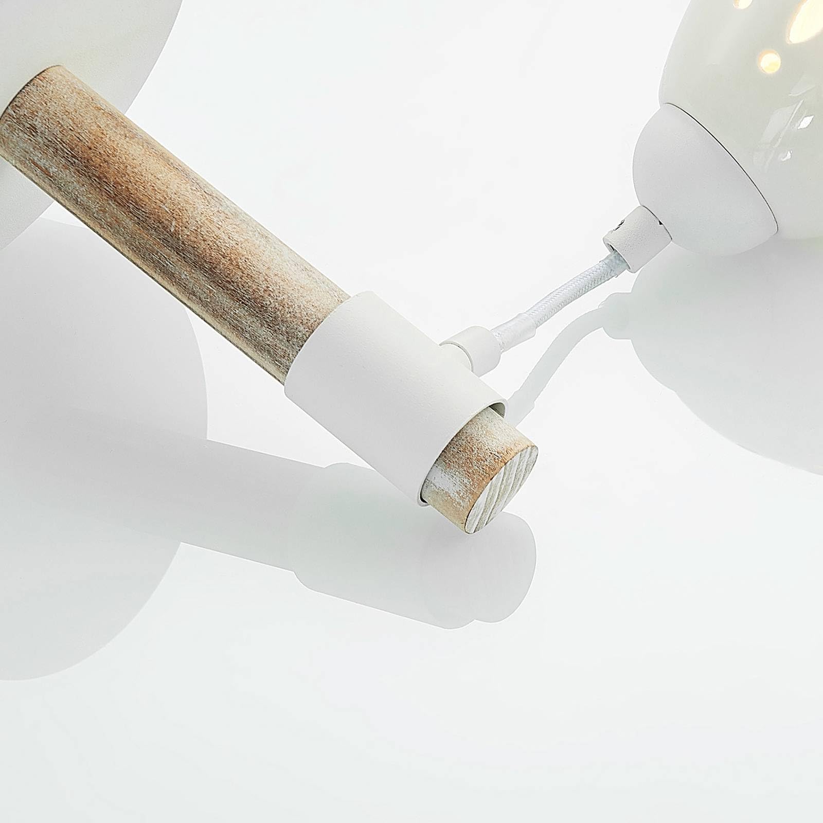 Lindby Wandleuchte, Wandlampe Innen Pimana (Landhaus Vintage Rustikal) aus Holz (1 flammig E14) - Wandstrahler Wandbeleuchtung Schlafzimmer/Wohnzimmer Wohnzimmerleuchte