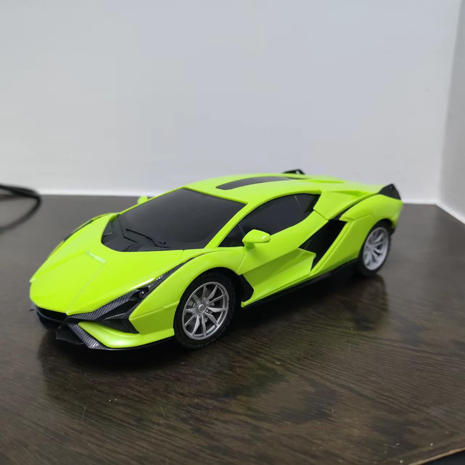 Amazon.co.jp: 1/18 ラジコンカーキットRCモデルキット ラジコン
