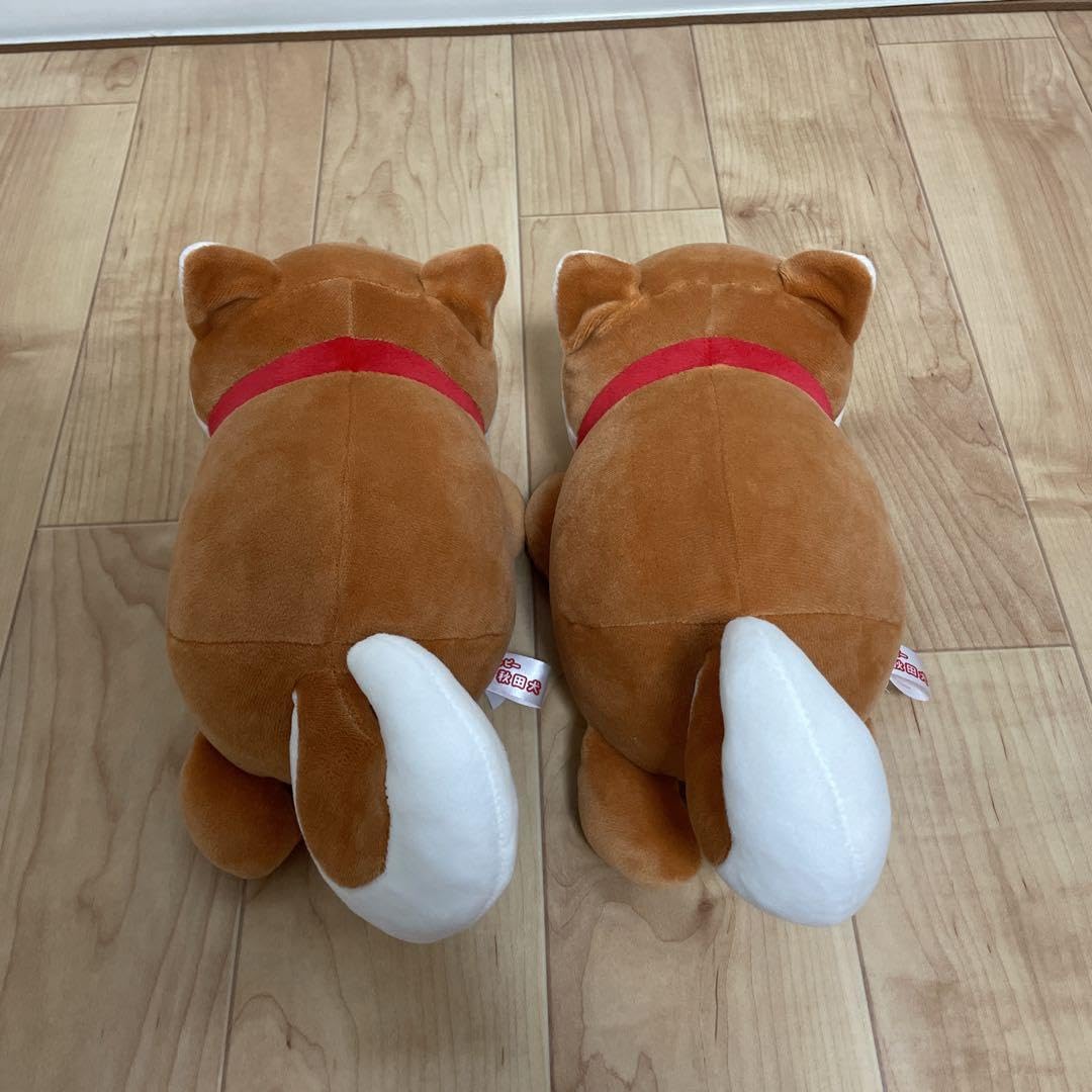 Amazon.co.jp: ハッピー秋田犬 ぬいぐるみ 2品セット : おもちゃ