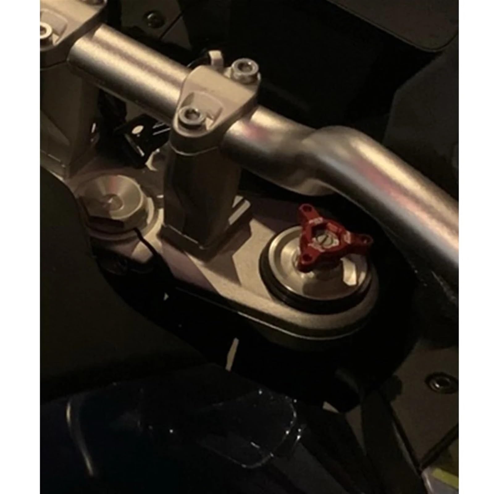 QASULER Ajusteurs Précharge Fourche Suspension CFMOTO 800MT MT800 - Couvercle Protection Réglage