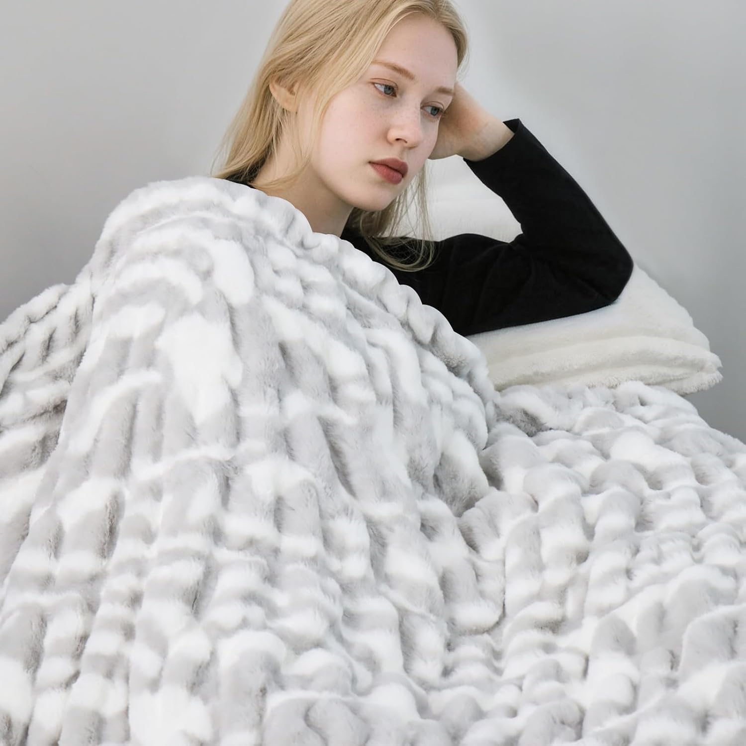 IFNOW Double Sided Ruched Faux Rabbit Fur Throw Blanket for Couch, Ultra Soft Fluffy Mink Blanket, Plush Cozy Home Decor Throw Gifts for Women & Men, 50"x60", TieDyeLightGrey