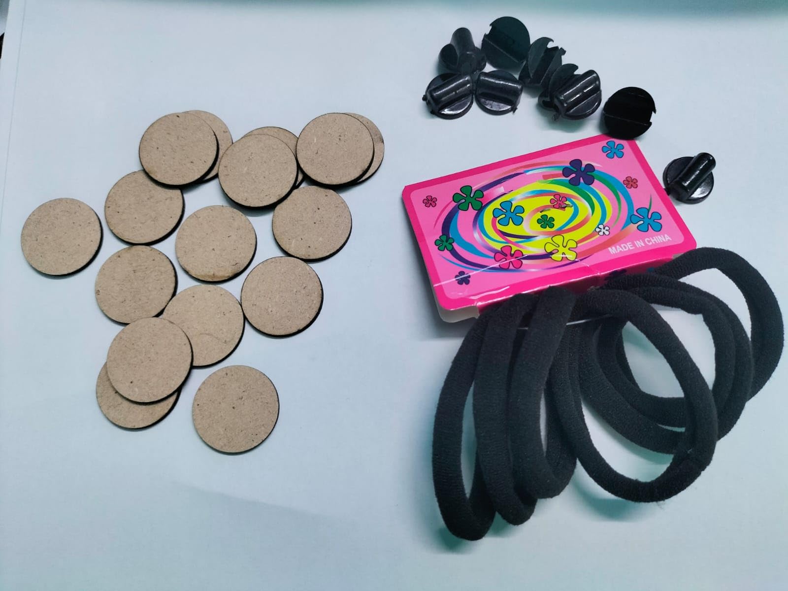 Sana Mega Mart Hair Band Attacher for Hair Band Making/Hair Accessories/Combo Pack of Hair Band Attacher (Quantity of 25nos) Hair Band Attachment Band 6 Pieces,MDF 16 Pieces (B0CSKJYCBG) Amazon Price History, Amazon Price Tracker