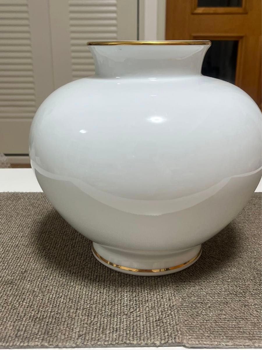 Amazon.co.jp: 宮内庁御用達 深川製磁 有田焼 金彩色絵 鳳凰文 花器  