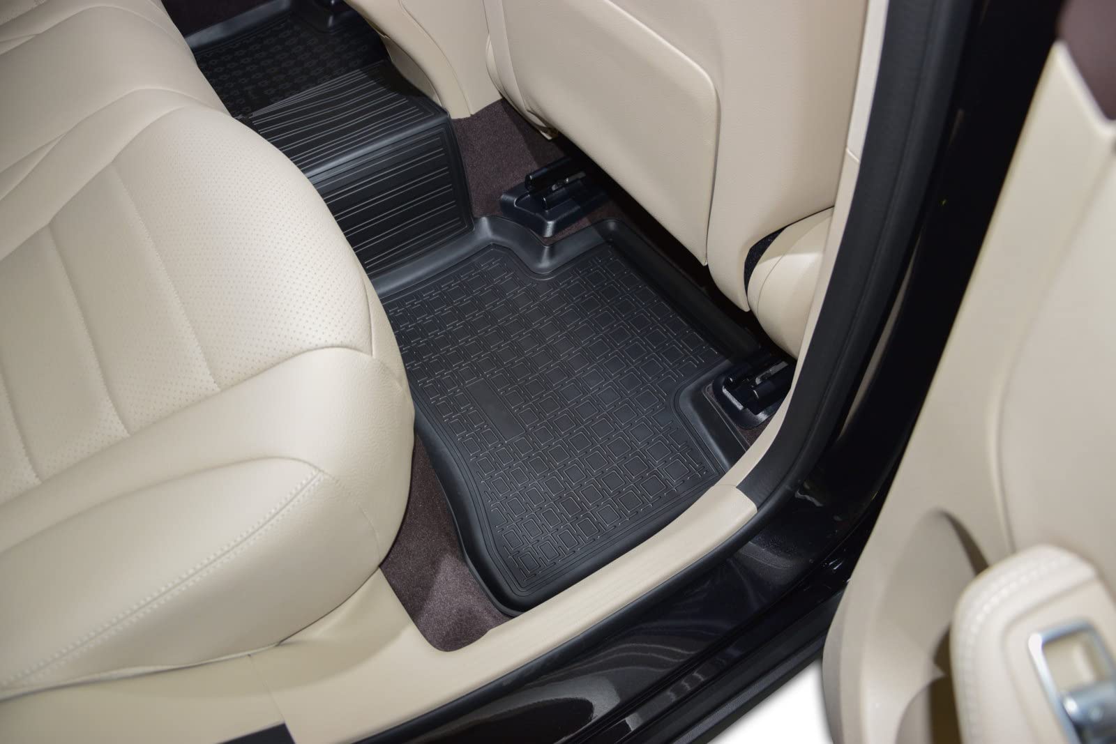J&J AUTOMOTIVE | NORM 3D Tappeti Tappetini Auto In TPE Gomma Su Misura Per Grand Cherokee 2011-2021, Kit di 4 Pezzi, Inodore, Nero, Antiscivolo