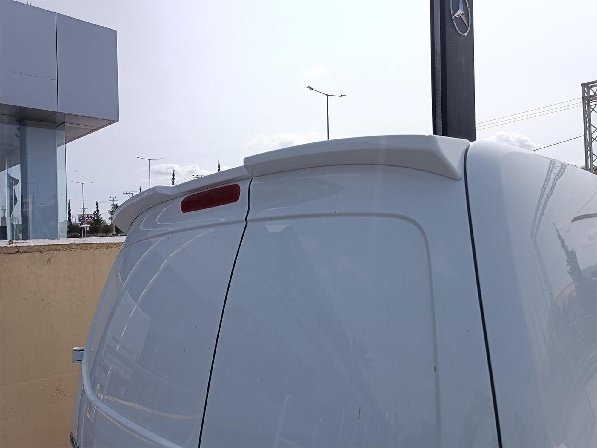 CHROMEMASTER | Becquet de Toit ; Becquet Arrière Compatible avec Nissan Townstar 2022+ ; Accessoires Auto - Spoiler pour Voiture ; pour la Peinture ; Assemblage : Colle | Tuning Optique Automobile