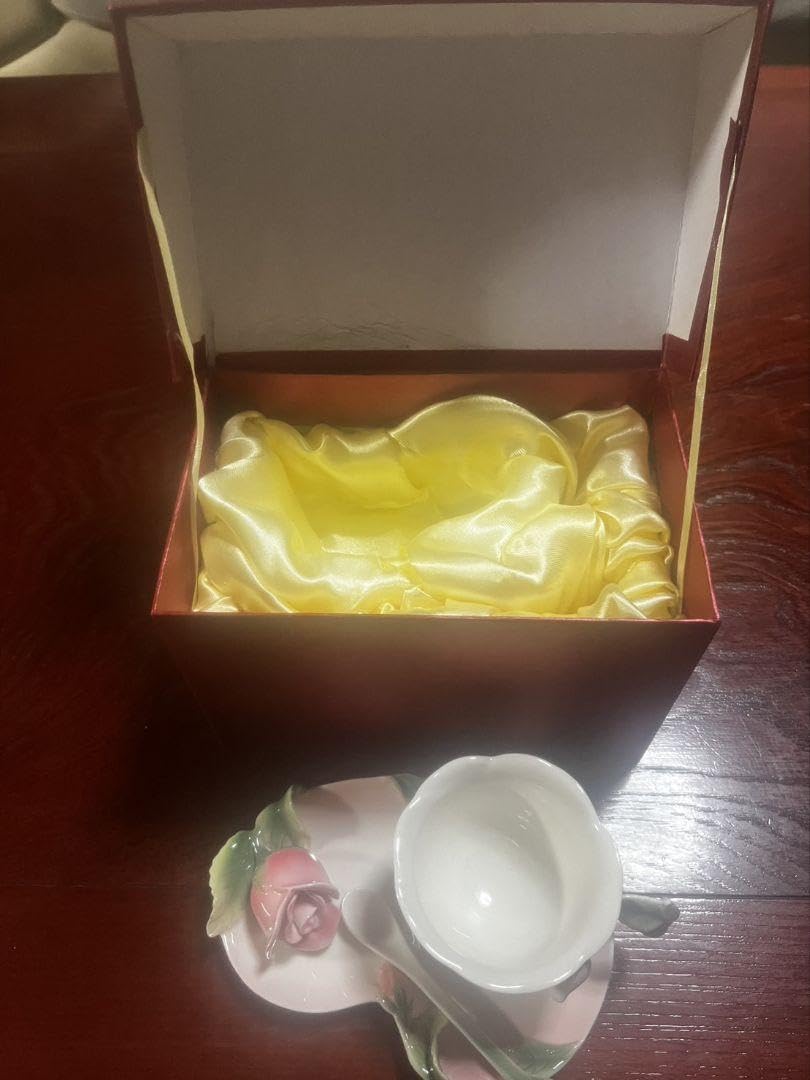 Amazon.co.jp: 超 華麗なる花コレクション陶翔舞千カップ＆ソーサー
