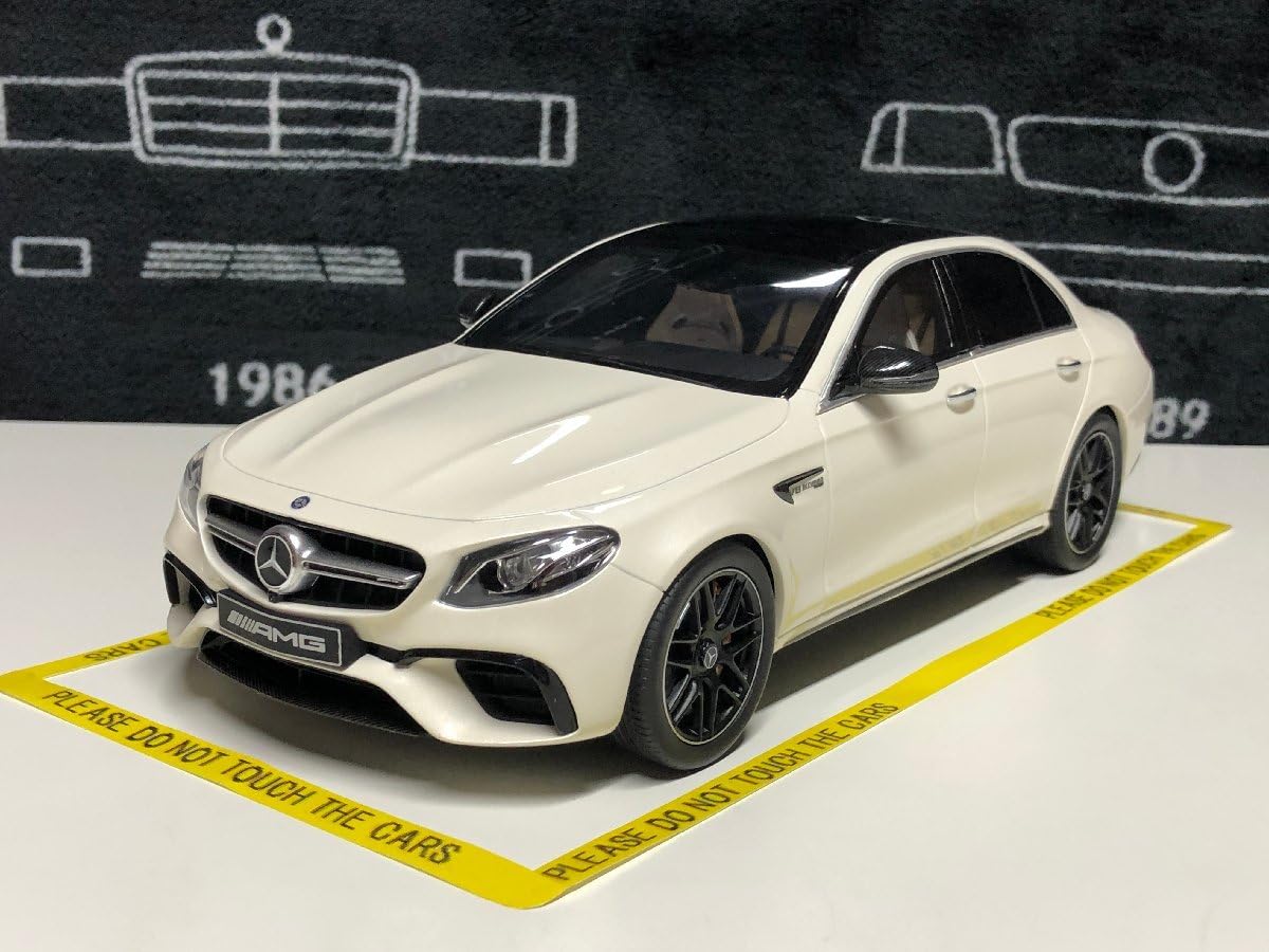 1/18 GT sprit メルセデスAMG E63 4MATIC+