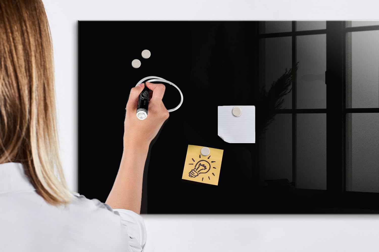 Dekorative Glas-Magnettafel | Komplettset mit Neodym-Magneten, Marker & Schwamm | Hochwertiges Sicherheitsglas | Perfekt für Notizen & Terminübersicht- 120x60 - Schwarze Farbe