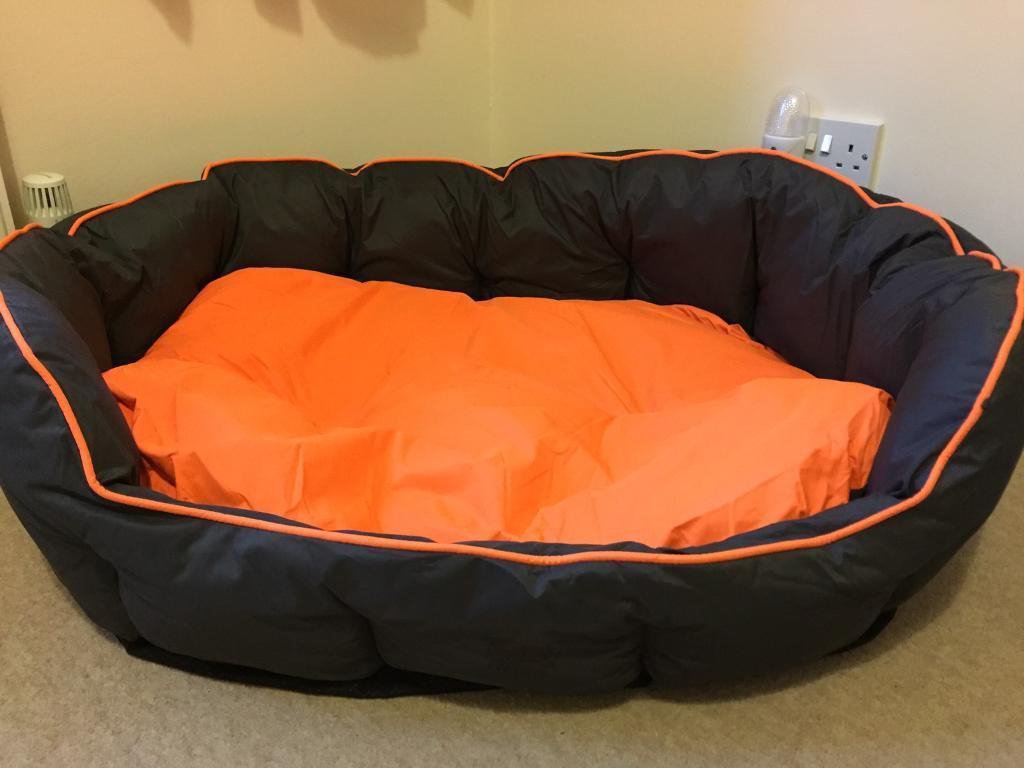 slatters be royal store Reversible Dual Ultra Soft Velvet Luxury Sofa Bed Pet Bed|Dog Bed|Cat Bed|Puppies Puppy Bed|Rabbit Bed (Product Dimensions 68 * 68 * 20 In Cm),Small,Orange (B079Y46B9V) Amazon Price History, Amazon Price Tracker