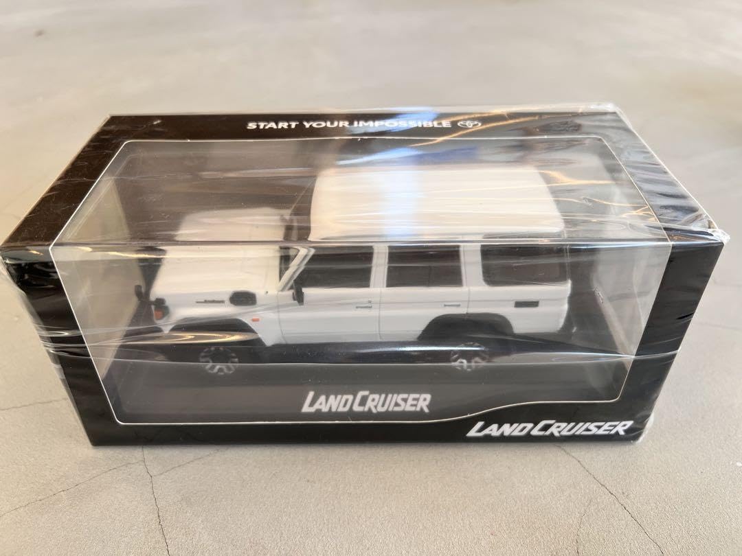 ランクル70 ミニカー　スーパーホワイトⅡ ランクル70 ミニカー スーパーホワイトⅡ トヨタ