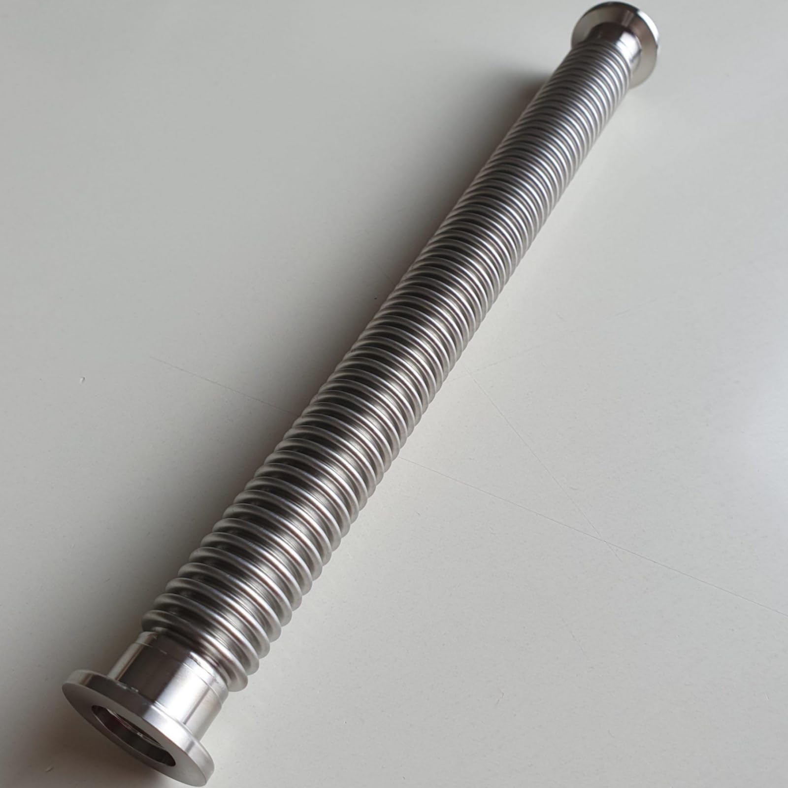 1 manguera de fuelle KF-50-58,05 "(1500 mm) SS304 tubo corrugado de vacío Flexible con brida ISO-KF NW-50(1500mm)