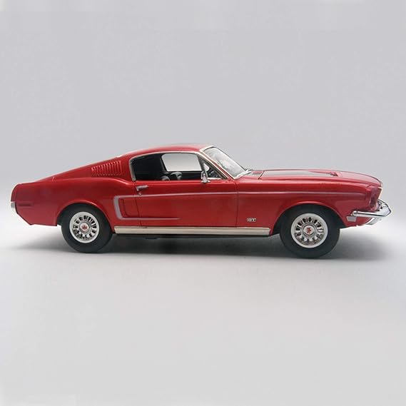 Revell 85-4215 1968 Ford Mustang GT 2'N1 1:24 Scale 118-Piece Skill Level 4 Model Car Building Kit