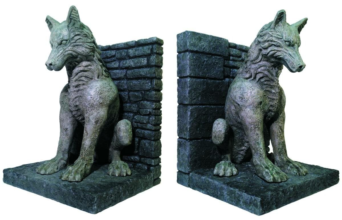 Dark Horse Deluxe Game of Thrones: Direwolf Bookends