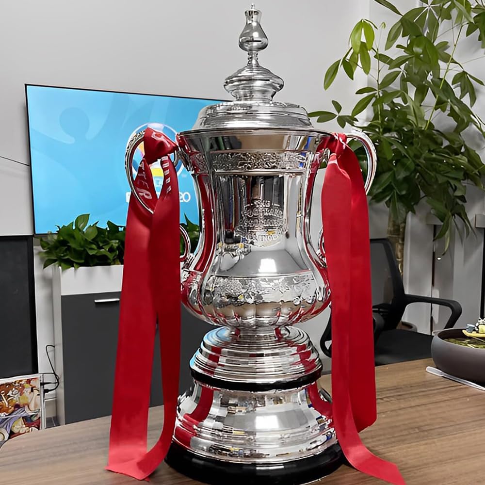 FA Cup Champions Trofeo Replica Football League Trofei Home Table Decor Fan Regali