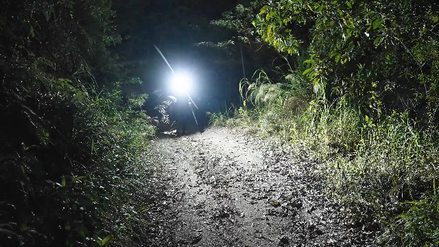 Image of WUBEN E7 Adjustable Headlamp Bracket, Black Headlamp Strap, LED Headlamp Hand Strap for Rechargeable Headlamp Flashlight Outdoor Tools for Outdoor Activities Camping, Hiking, Fishing, Walking, etc.