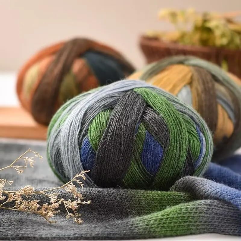 Gomitolo di lana color arcobaleno sfumato da 295 g for lavori a maglia fai da te, perfetto for scialli, maglioni e cappelli.(613)