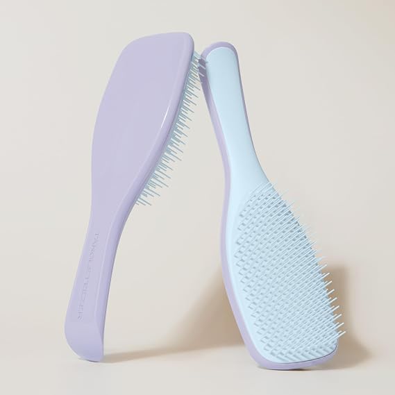 Tangle Teezer Ultimate Detangler Hairbrush - For Wet & Dry Hair - Detangling Brush for All Hair Types - Two-Tiered Teeth Reduce Breakage & Eliminate Knots - Lilac Cloud Blue