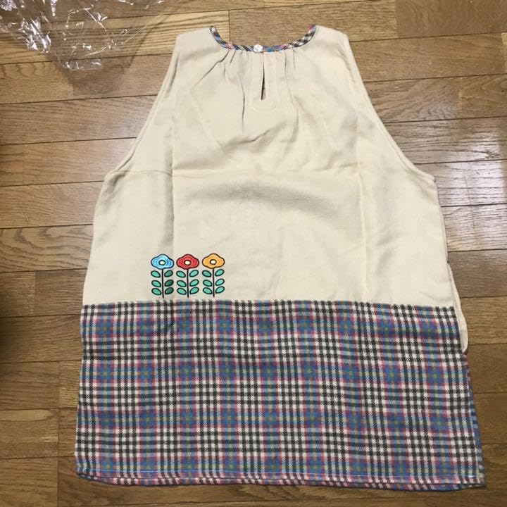 エプロン　ノンタン　タータン　カタログ　保育士　先生　幼稚園　学研 エプロン ノンタン タータン カタログ 保育士 先生 幼稚園 学研