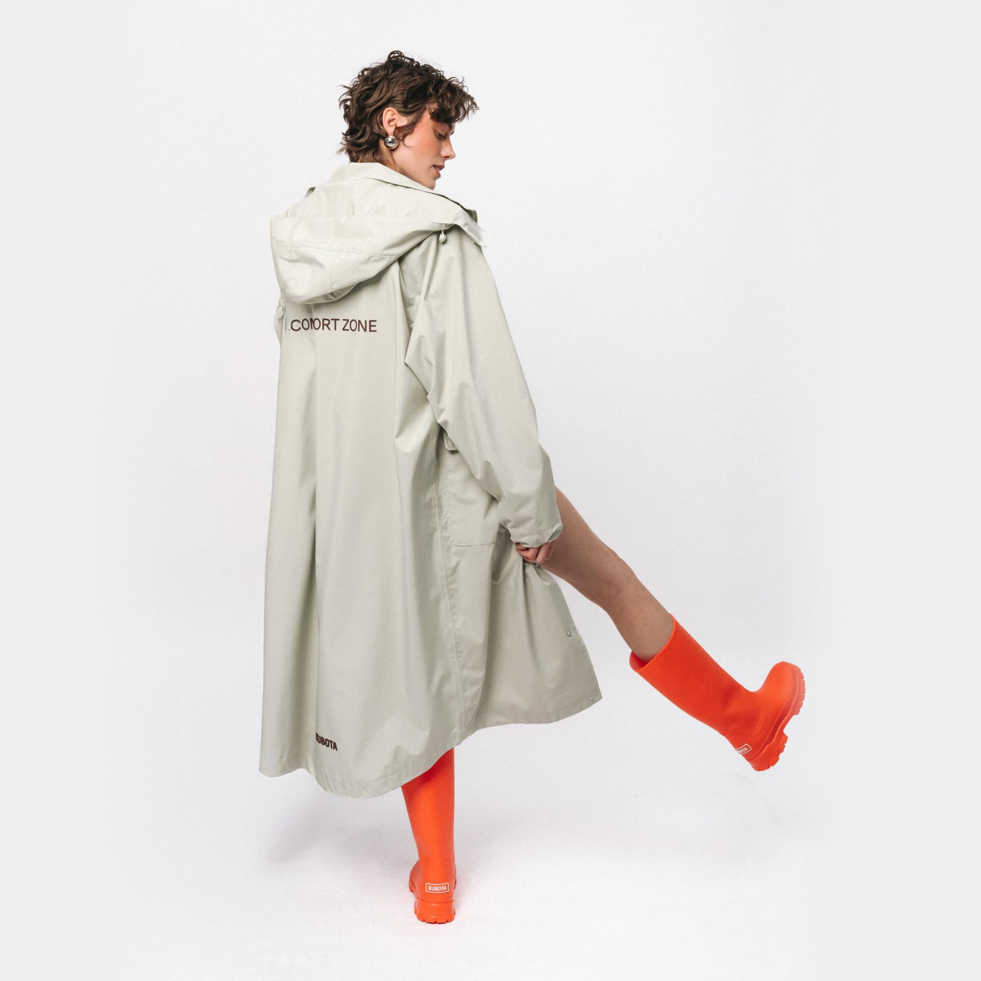 Kubota Langer Regenmantel Oversize, Wasserdicht, Unisex | Damen, Herren, TPU-Beschichtung, getapte Nähte, tiefe Kapuze, Belüftungsösen, leicht verstaubar, mit Futter, 8000mm Membran