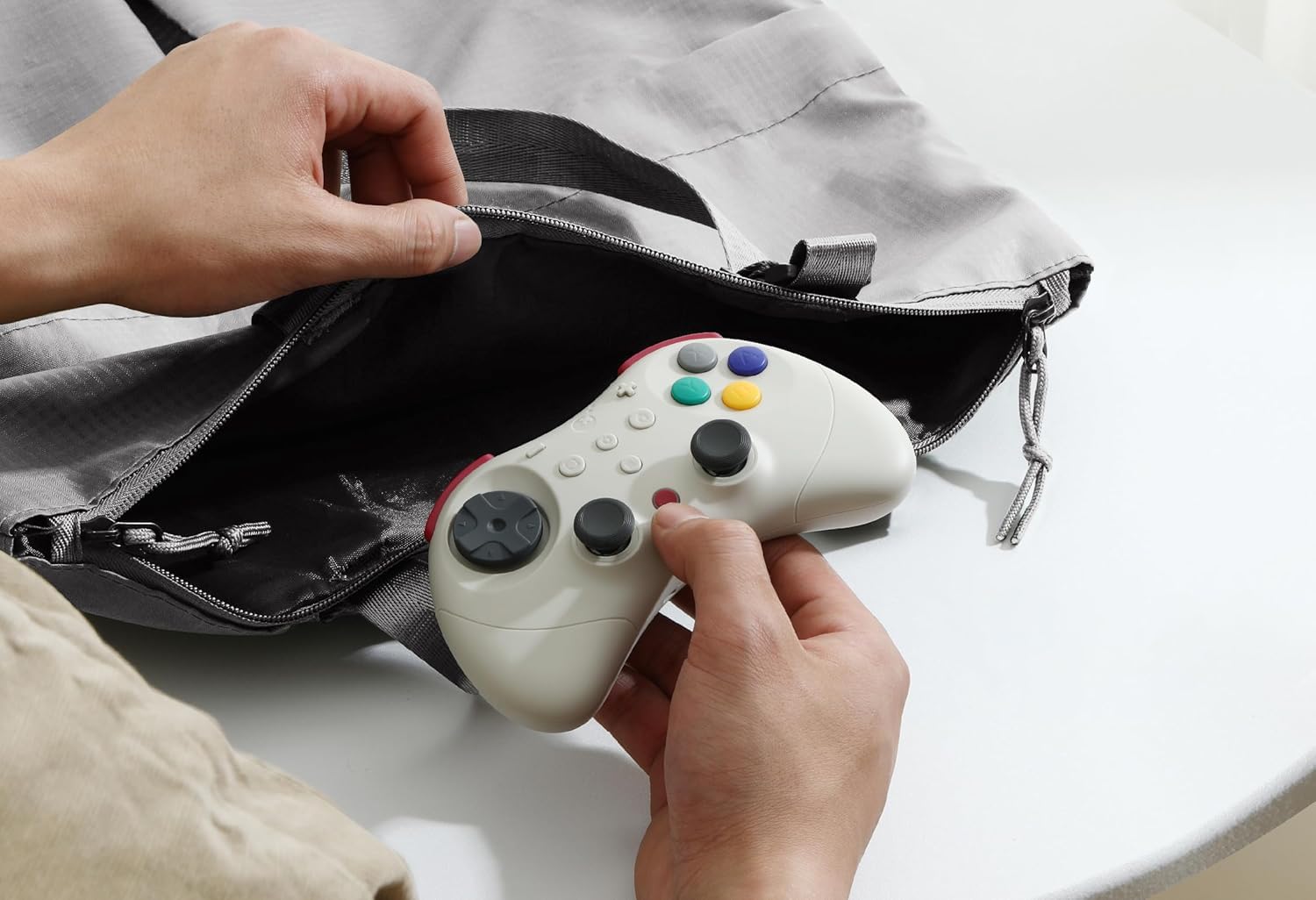 GuliKit Elves 2 Pro - Controller wireless per switch, switch 2, Windows, iOS, Android, con joystick effetto Hall, Turbo, vibrazione Rumble, Bluetooth e cablato, retrò