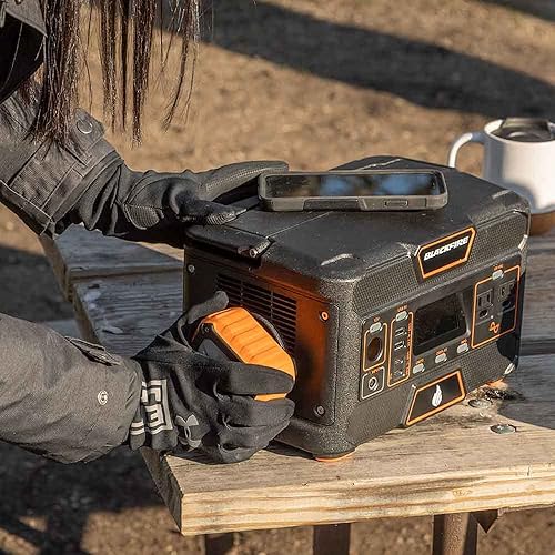 Miniatura 9 de Blackfire - Klein Tools Outdoors - Estación de energía portátil, PAC505, generador solar al aire libre, batería de litio recargable, 120V500W, toma