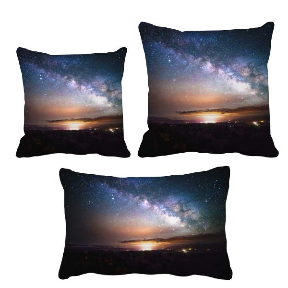 Housse de coussin galaxie au design artistique pour votre canapé