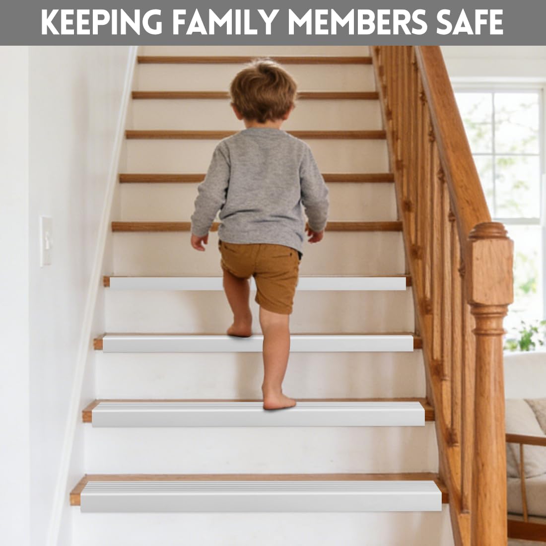 Treppenkantenprofil Selbstklebend, 4 Meter Rutschfeste Treppenkante, Flexible Treppenstufen, Antirutsch Treppen-Kantenschutz für Treppenstufen im Innen- und Außenbereich (Grau)