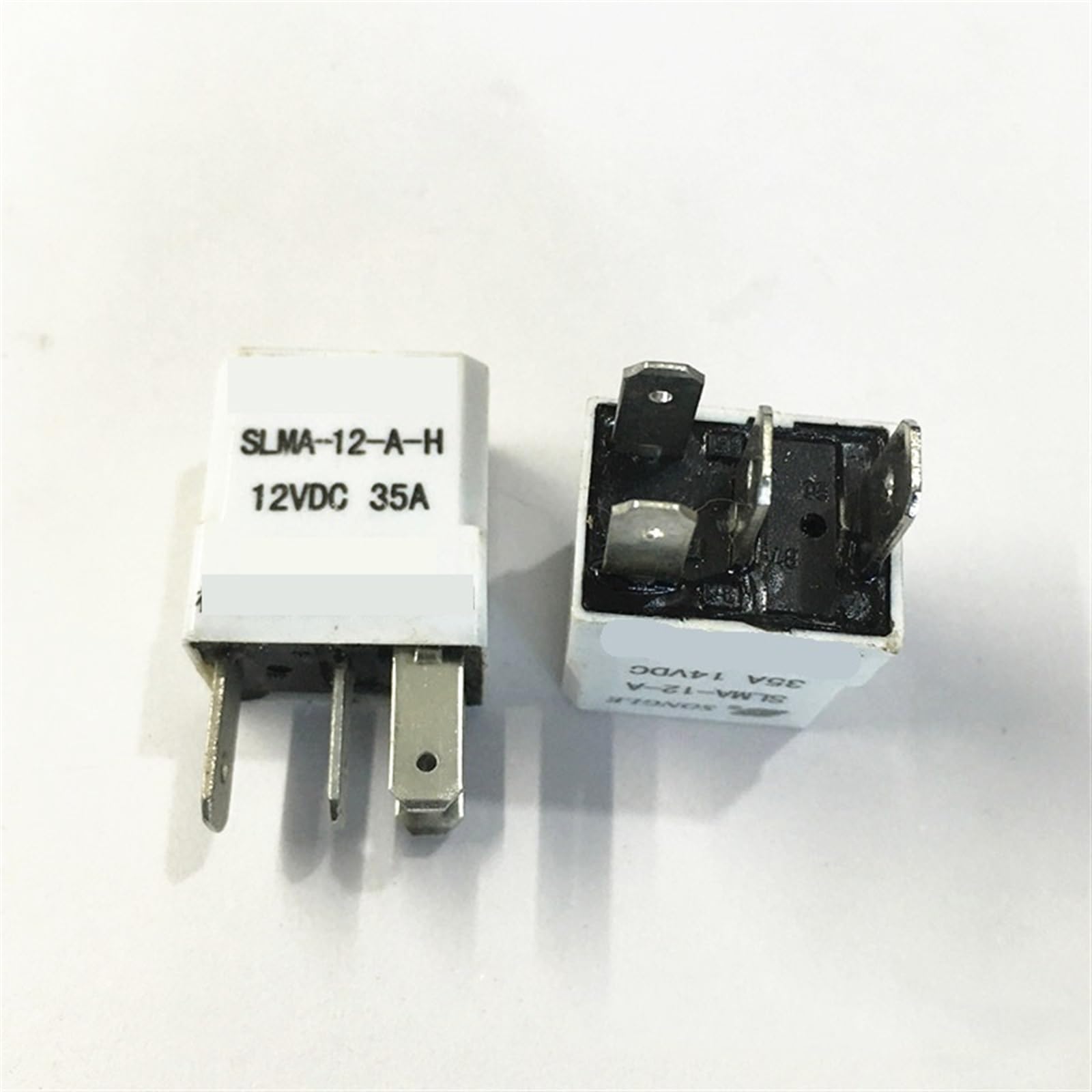 Relais automobile SLMA-12-AH 12 V 35 A conçu pour une commutation durable - 2