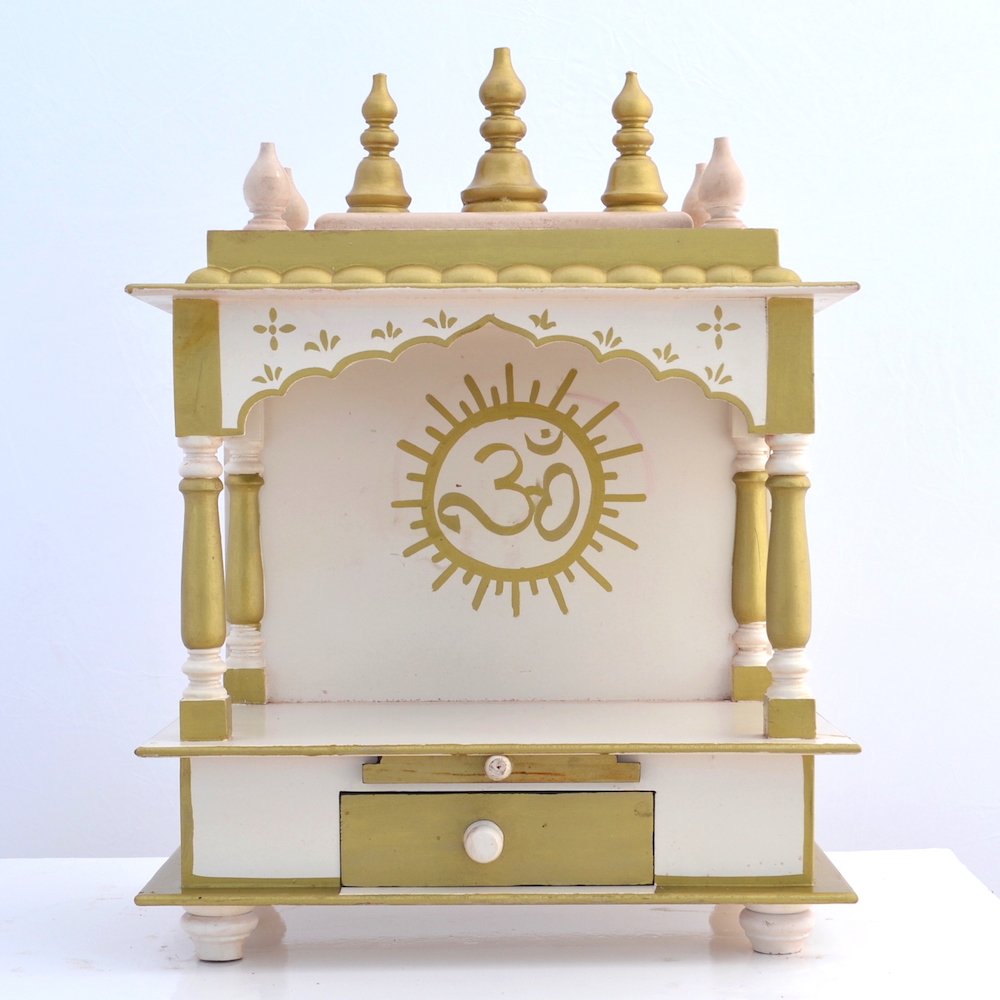 Temple en bois à LED Aakrati blanc-doré : autel de prière intérieur SRHD715-B