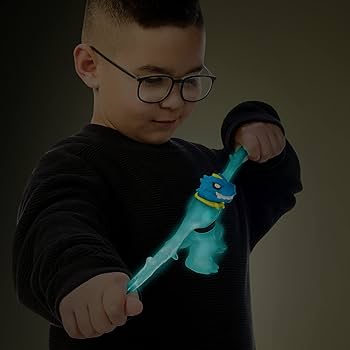 GOO JIT ZU - FIGURKI GLOW SHIFTERS TYRO VS ROCKJAW : Amazon